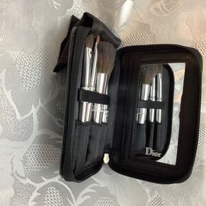 Dior Makeup Brush Set Wallet w Mirror